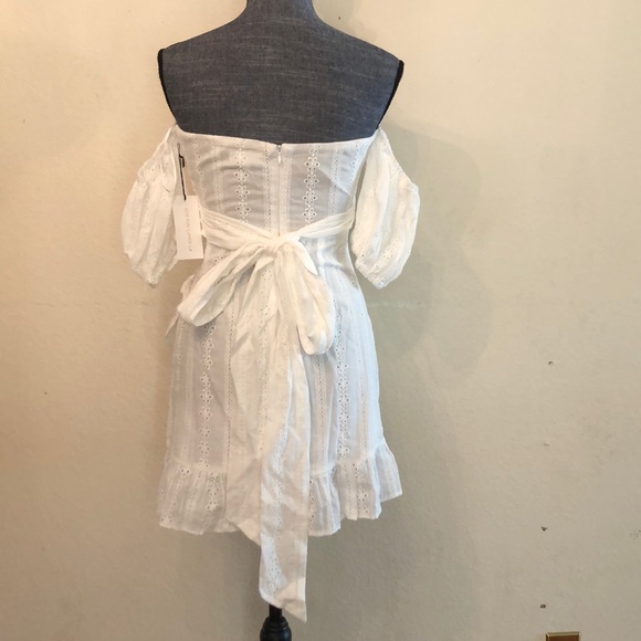 Off shoulder mini dress - Picture 3 of 8